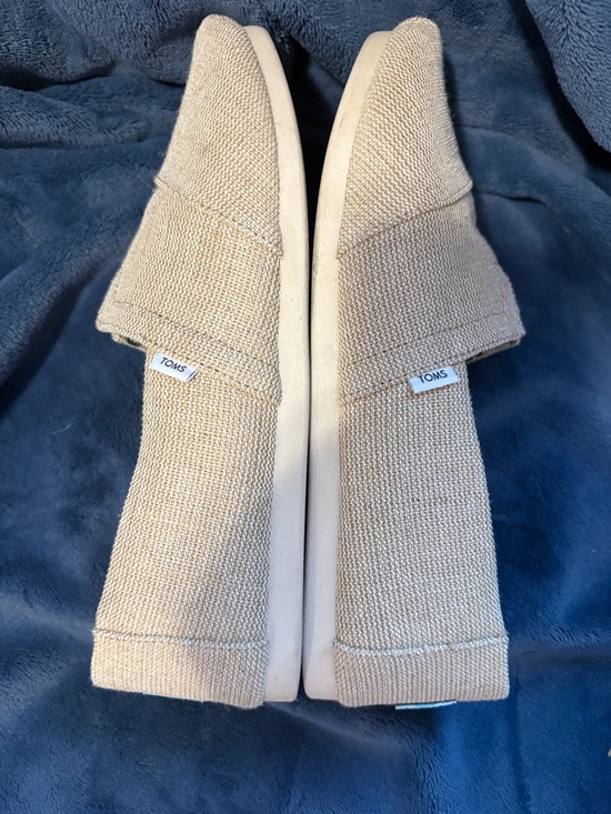 Toms Men's Slip-On Loafers in Light Beige Canvas - Picture 4 of 7